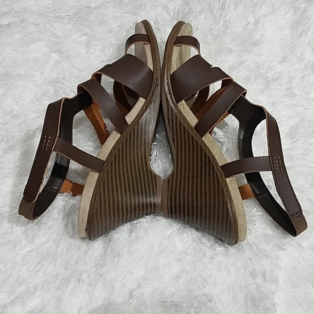 Life Stride Brown Wedge Sandals Strappy Ankle Casual Comfortable‎ Shoes Size 11M